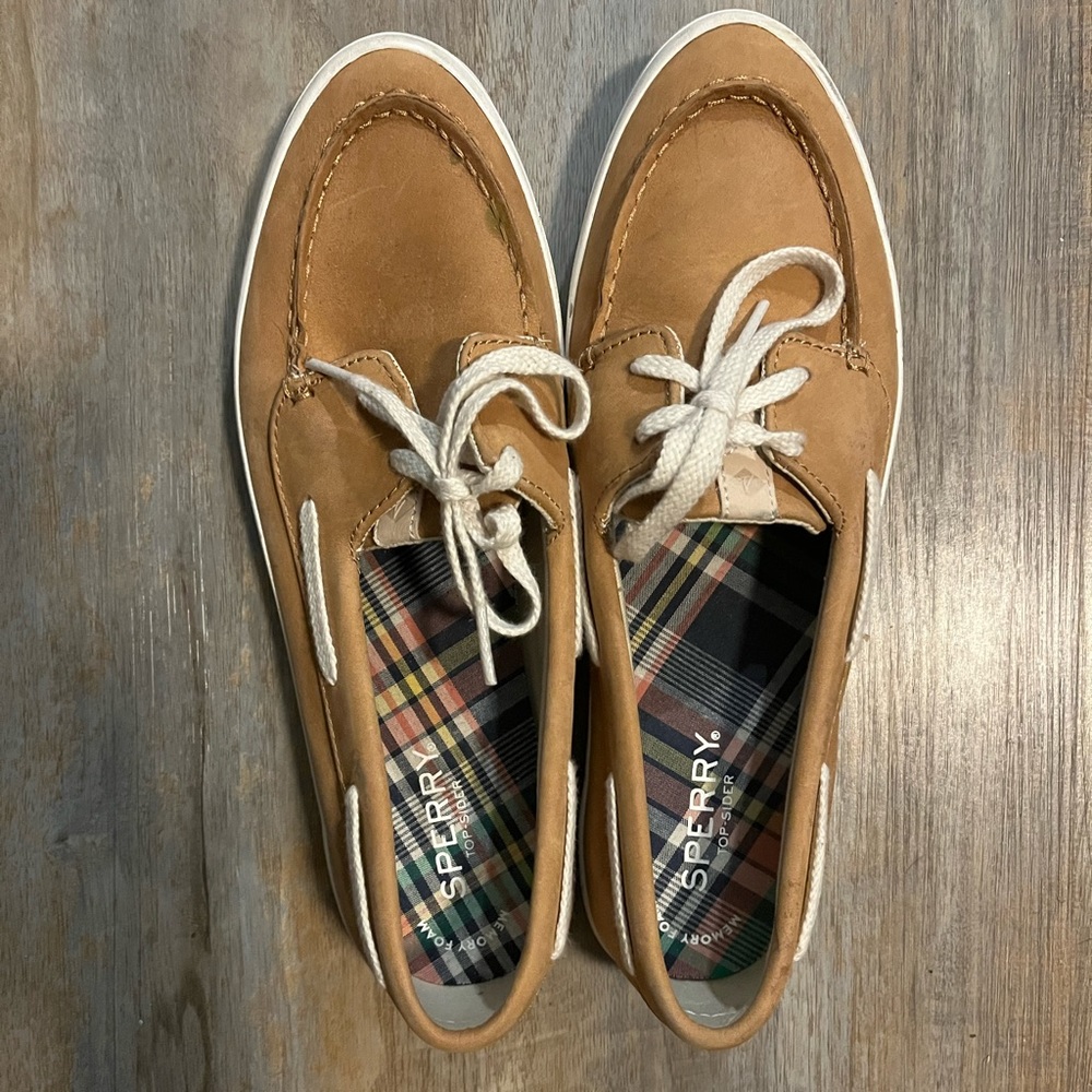 Sperry Boat Shoes 8.5, tan